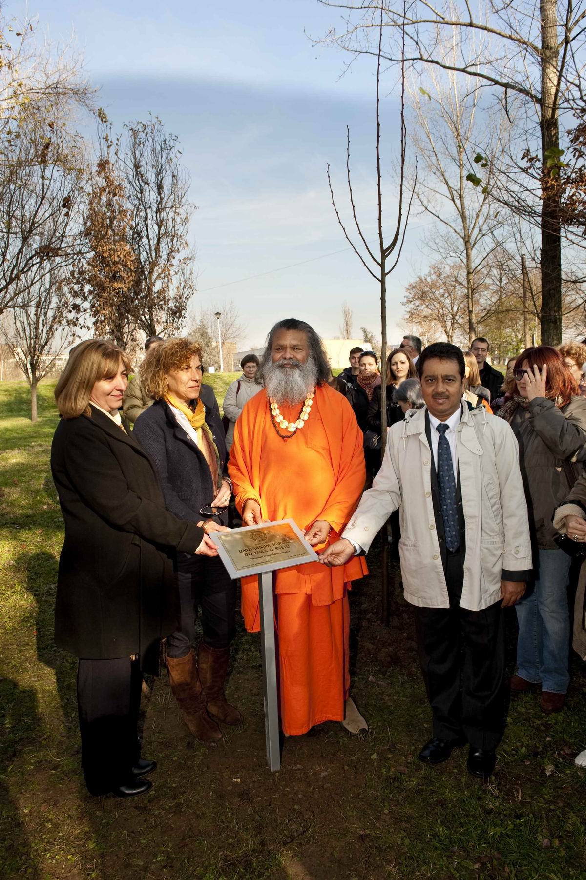 2010_11_26_Planting_of_Peace_Tree_in_Belgrade_D7A1741_web