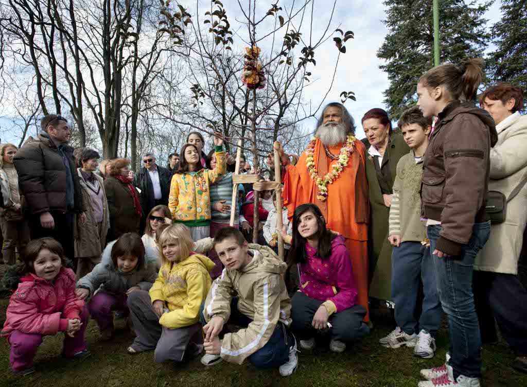 World_Peace_Tree_Planting_in_Children_Village_in_Novi_Sad_D3A9283_