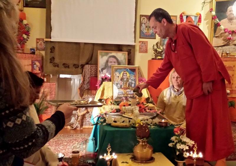 6 Budapest Mandir-03 1200
