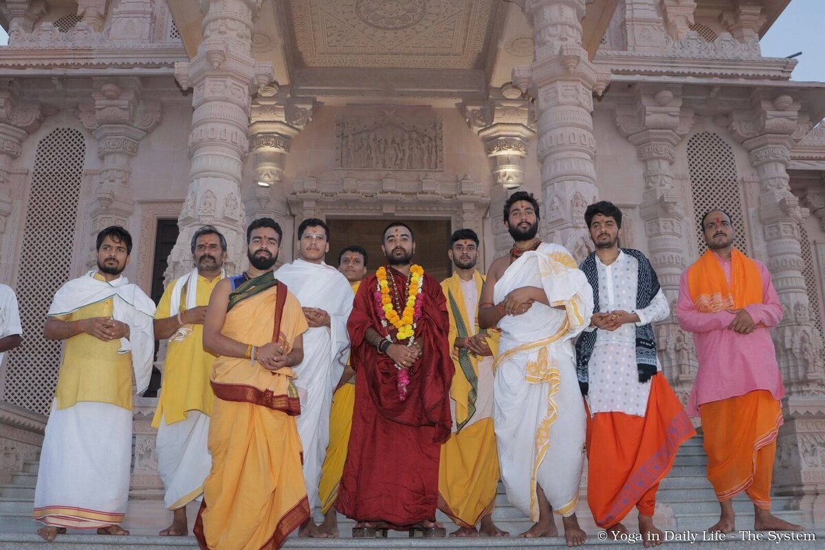 6.10. mm s avatar puriji and pandits dwadasjyotir lingam wm