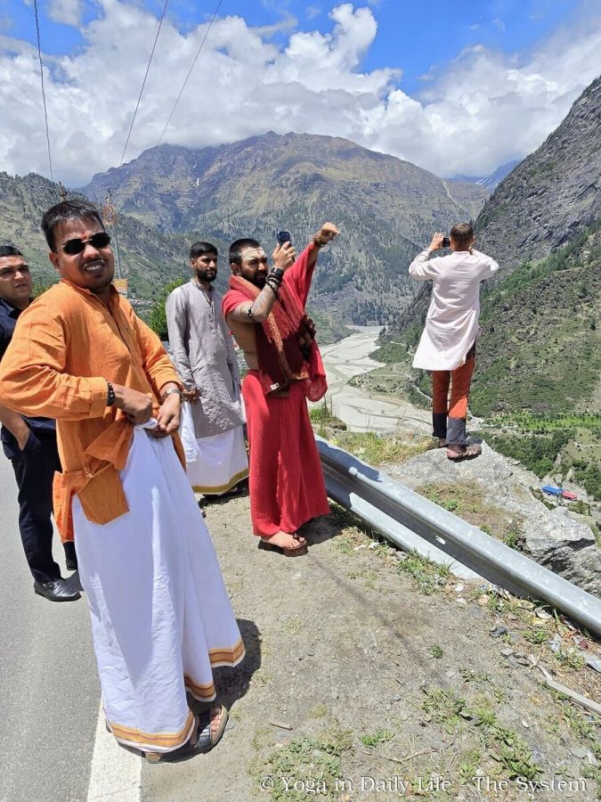 4.2. zoom satasang on the way to gangotri wm