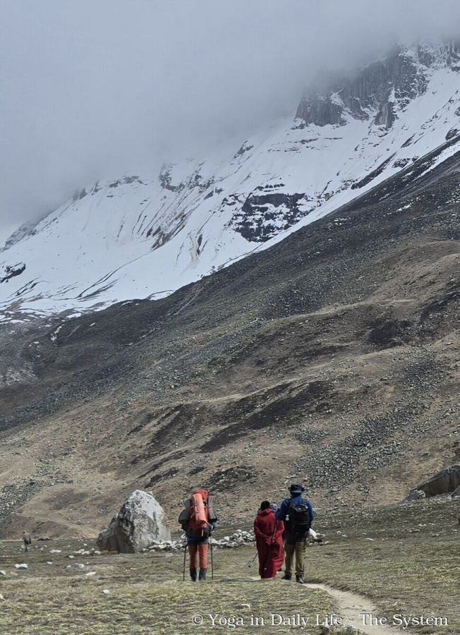 9.4. 20260606 way to tapovan. in the snow om i trishul wm