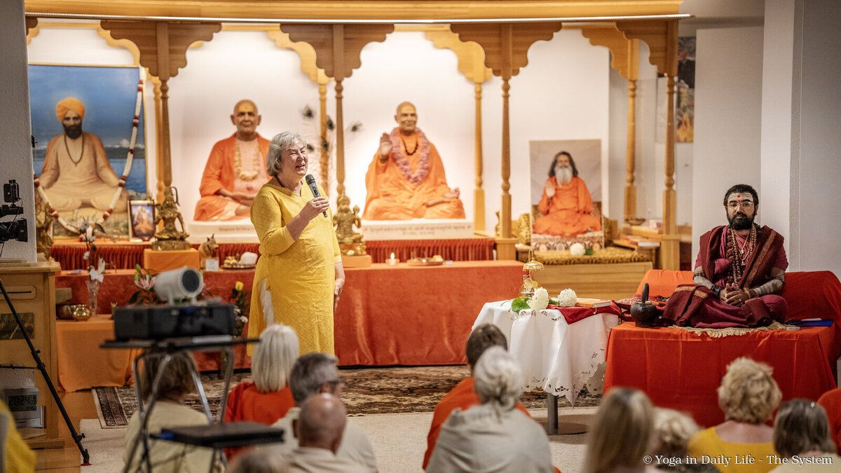 5.5. muktamani holy guruji ashram vienna wm